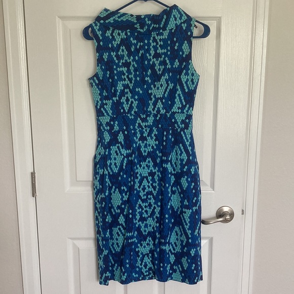 Lilly Pulitzer sleeveless Dress - Size 2 - Picture 3 of 8